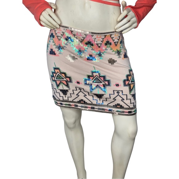 EXPRESS Cream & Multicolor Sequin Tribal Aztec Mini Skirt, M - Picture 2 of 6